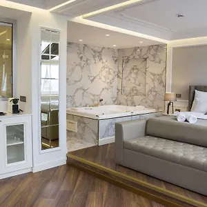 Hotel Mina - Special Category